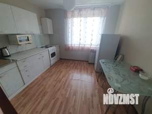 1-к квартира, посуточно, 41м2, 3/10 этаж