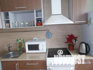 1-к квартира, посуточно, 43м2, 5/10 этаж