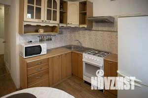 1-к квартира, посуточно, 33м2, 2/5 этаж