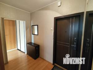 1-к квартира, посуточно, 42м2, 7/10 этаж