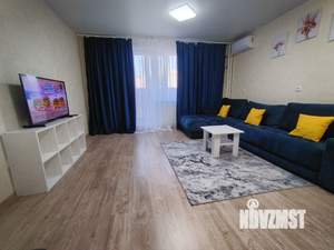 Студия квартира, посуточно, 32м2, 3/21 этаж