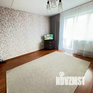 1-к квартира, посуточно, 43м2, 10/10 этаж