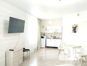 Студия квартира, посуточно, 35м2, 2/20 этаж