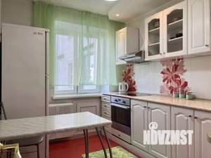 3-к квартира, посуточно, 73м2, 1/1 этаж