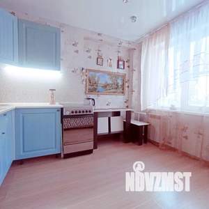 1-к квартира, посуточно, 41м2, 1/10 этаж