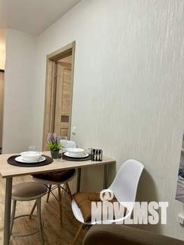 Студия квартира, посуточно, 37м2, 6/10 этаж