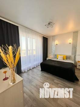 1-к квартира, посуточно, 42м2, 18/18 этаж