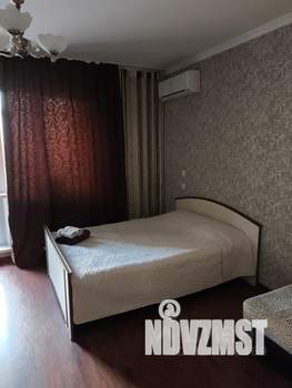 1-к квартира, посуточно, 41м2, 2/10 этаж