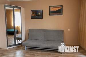 1-к квартира, посуточно, 44м2, 7/10 этаж