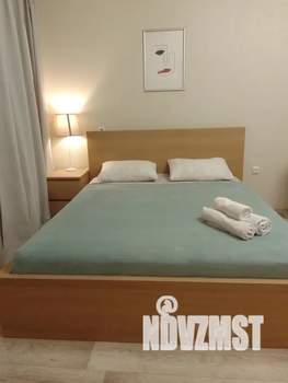 Студия квартира, посуточно, 35м2, 12/20 этаж