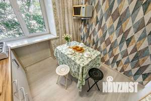 1-к квартира, посуточно, 33м2, 3/5 этаж