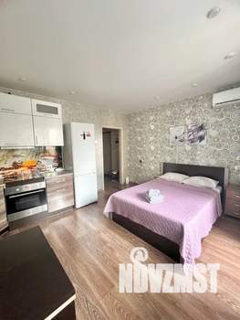 Студия квартира, посуточно, 30м2, 7/17 этаж