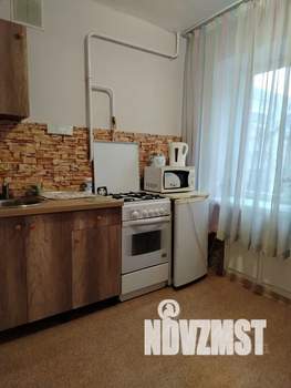1-к квартира, посуточно, 30м2, 3/5 этаж