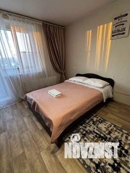 1-к квартира, посуточно, 43м2, 1/1 этаж