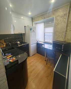 2-к квартира, на длительный срок, 42м2, 2/5 этаж