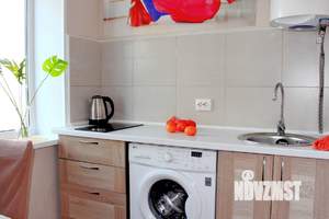 3-к квартира, посуточно, 60м2, 3/5 этаж