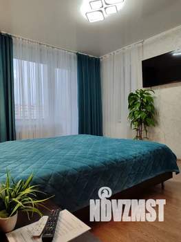 1-к квартира, посуточно, 35м2, 6/10 этаж