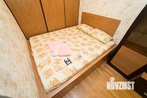 Студия квартира, посуточно, 41м2, 9/9 этаж
