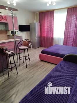 Студия квартира, посуточно, 32м2, 12/18 этаж