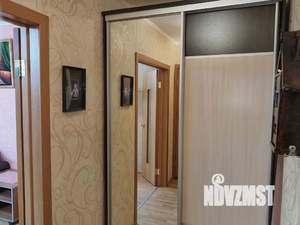 Студия квартира, посуточно, 30м2, 1/10 этаж