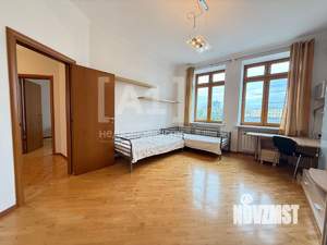 2-к квартира, на длительный срок, 131м2, 6/8 этаж