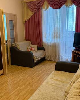 Студия квартира, на длительный срок, 40м2, 8/18 этаж