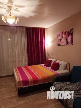 1-к квартира, посуточно, 40м2, 4/10 этаж