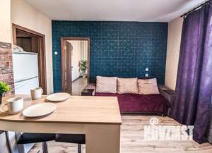 1-к квартира, посуточно, 44м2, 7/10 этаж