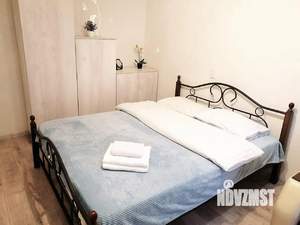 1-к квартира, посуточно, 37м2, 1/1 этаж