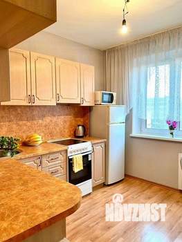 1-к квартира, посуточно, 42м2, 5/10 этаж