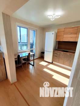 Студия квартира, посуточно, 30м2, 16/18 этаж