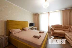 1-к квартира, посуточно, 41м2, 6/10 этаж