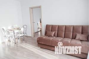 2-к квартира, посуточно, 50м2, 18/18 этаж