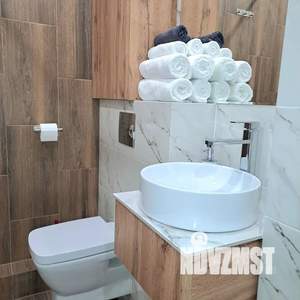 2-к квартира, посуточно, 56м2, 6/15 этаж