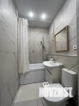 Студия квартира, посуточно, 34м2, 15/20 этаж