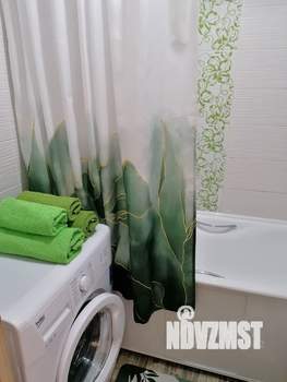 1-к квартира, посуточно, 33м2, 4/10 этаж