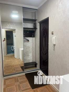 1-к квартира, посуточно, 32м2, 3/9 этаж