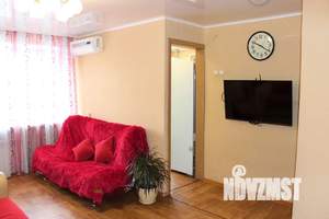 2-к квартира, посуточно, 43м2, 3/5 этаж