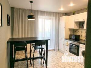 1-к квартира, посуточно, 43м2, 1/1 этаж