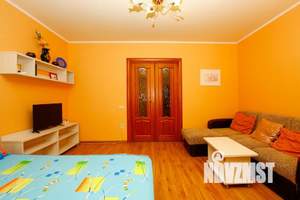 1-к квартира, посуточно, 43м2, 1/11 этаж