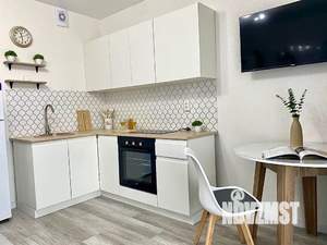 Студия квартира, посуточно, 27м2, 16/18 этаж