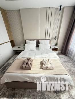 1-к квартира, посуточно, 42м2, 7/18 этаж