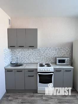 1-к квартира, посуточно, 37м2, 4/10 этаж