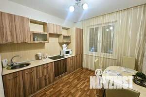 1-к квартира, посуточно, 35м2, 7/10 этаж