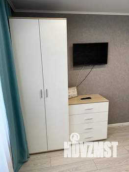 1-к квартира, посуточно, 41м2, 1/10 этаж