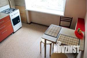 2-к квартира, посуточно, 65м2, 4/6 этаж