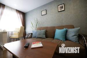 1-к квартира, посуточно, 66м2, 1/1 этаж