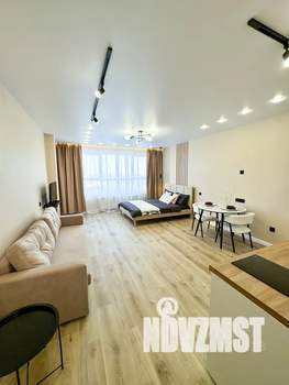 Студия квартира, посуточно, 33м2, 22/23 этаж