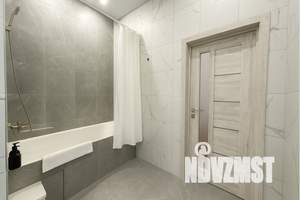 1-к квартира, посуточно, 40м2, 7/16 этаж