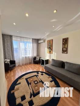 2-к квартира, посуточно, 47м2, 7/10 этаж